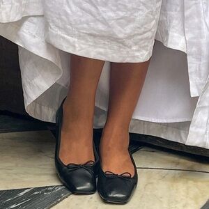 Dolce Vita Anisa Ballet Flats - Black Leather